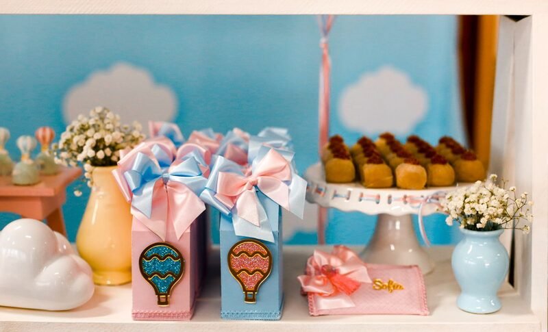 Sample baby shower photograph for the Little One template