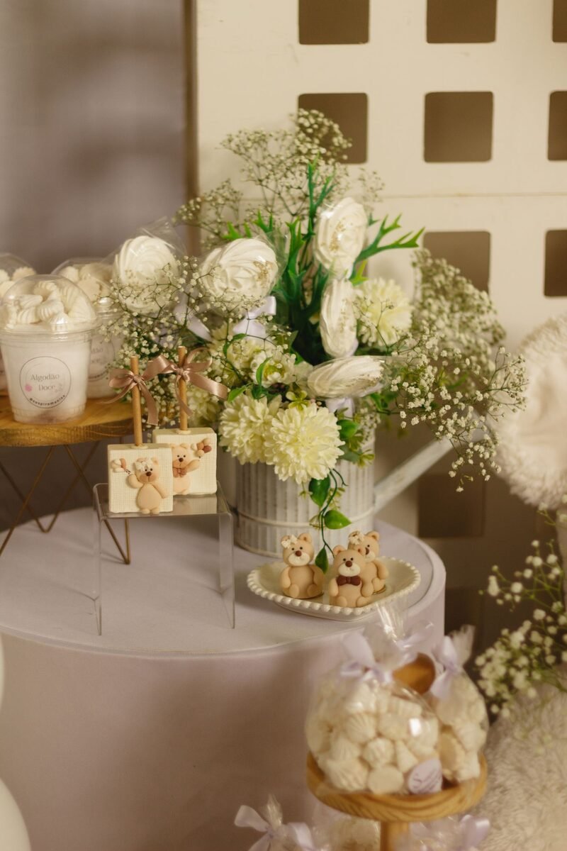 Sample baby shower photograph for the Little One template