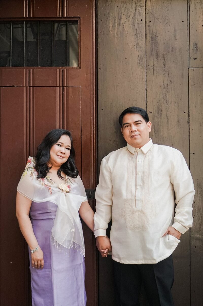 Sample wedding photograph for the Modern Romance template